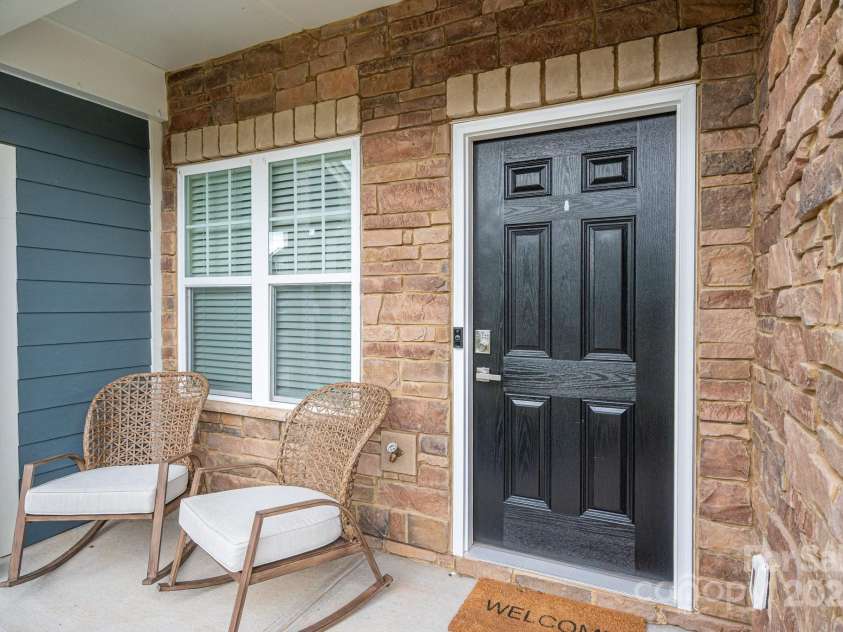 348 Zocalo Drive, Gastonia, NC 28056.  MLS# CAR4259017, YatesRealty ID 21648. 