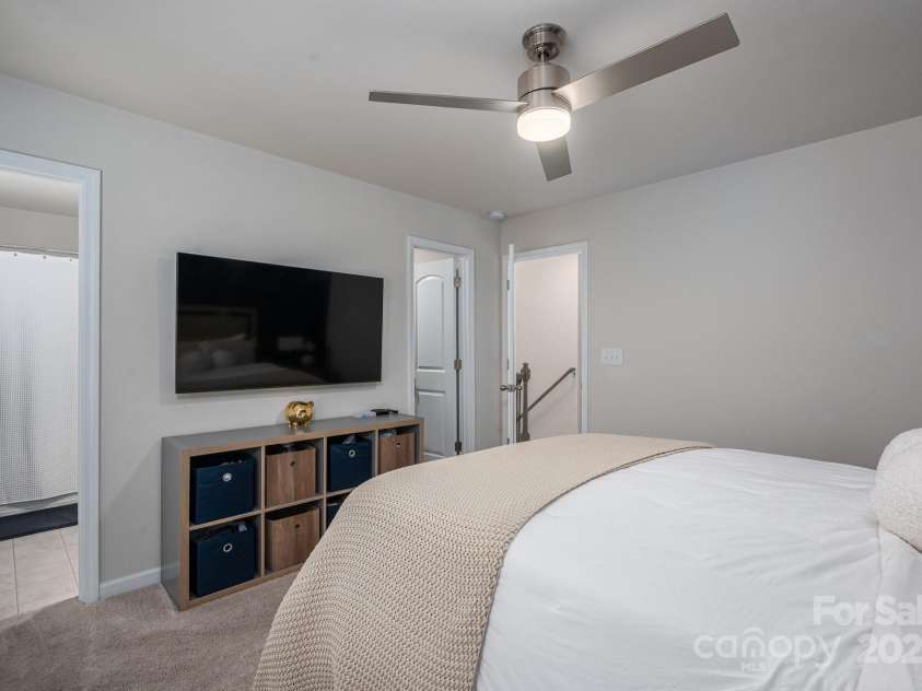 348 Zocalo Drive, Gastonia, NC 28056.  MLS# CAR4259017, YatesRealty ID 21648. 