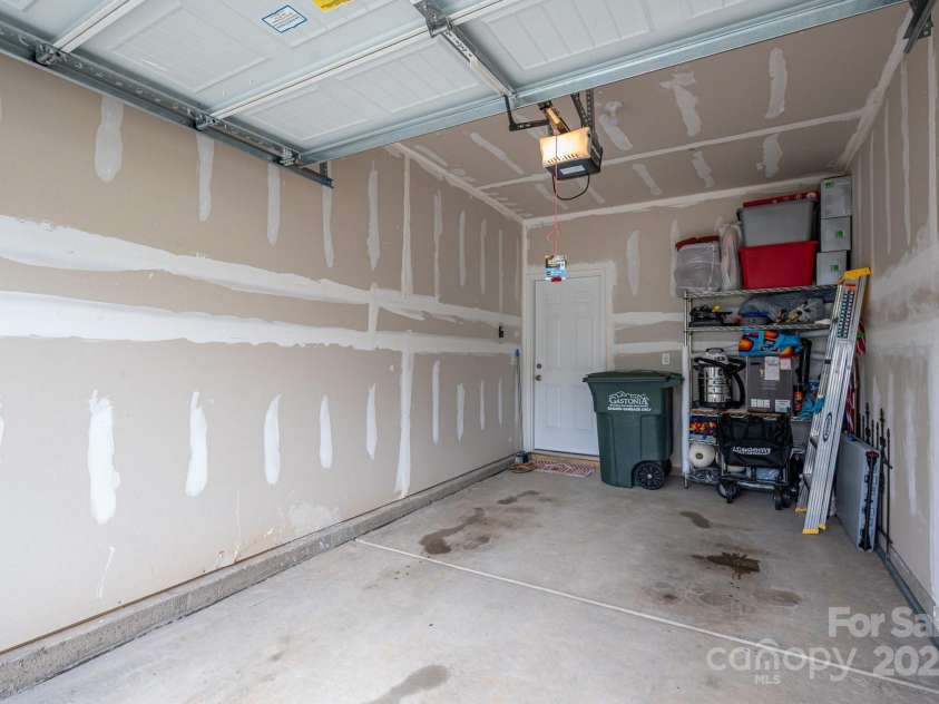 348 Zocalo Drive, Gastonia, NC 28056.  MLS# CAR4259017, YatesRealty ID 21648. 
