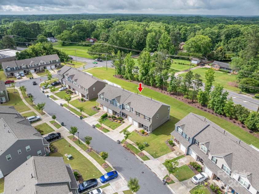 348 Zocalo Drive, Gastonia, NC 28056.  MLS# CAR4259017, YatesRealty ID 21648. 