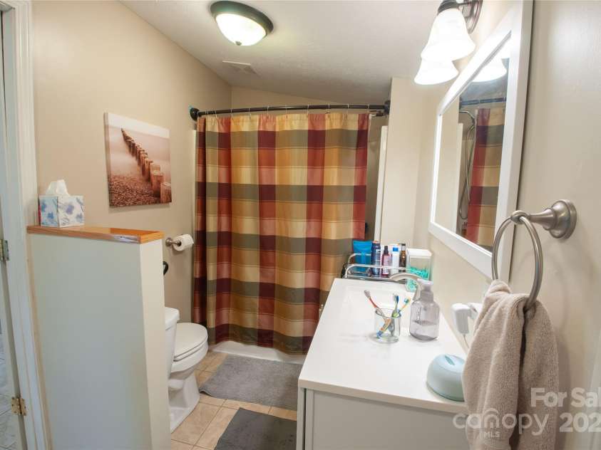 505 Eastway Drive, Troutman, NC 28166.  MLS# CAR4268041, YatesRealty ID 21649. 