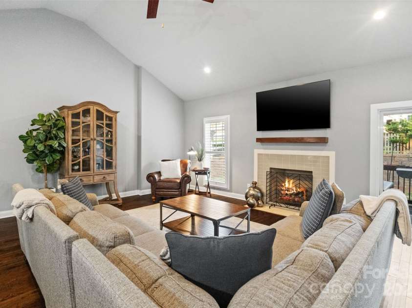 1688 Avalon Drive, Rock Hill, SC 29730.  MLS# CAR4249899, YatesRealty ID 21650. 
