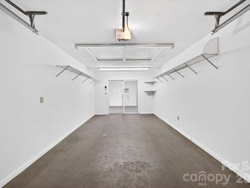 900 John Street, Matthews, NC 28105.  MLS# CAR4370115, YatesRealty ID 21650. 