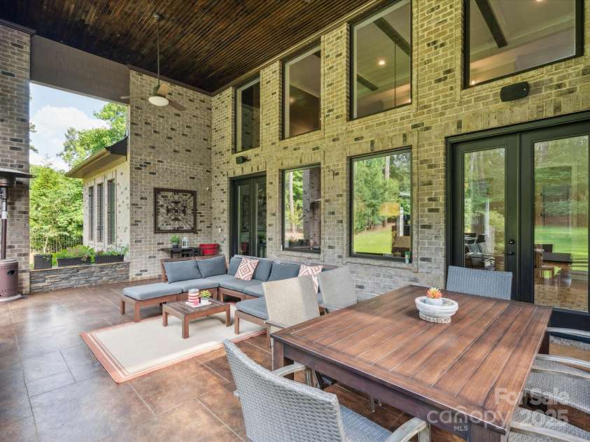 172 Barber Loop, Mooresville, NC 28117.  MLS# CAR4269410, YatesRealty ID 21652. 