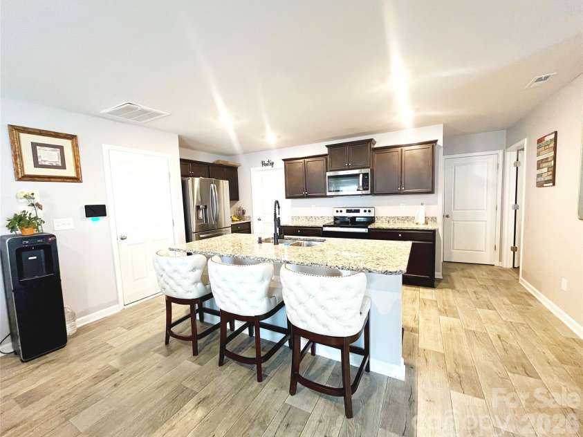3044 Winesap Drive, Dallas, NC 28034.  MLS# CAR4371455, YatesRealty ID 21653. 