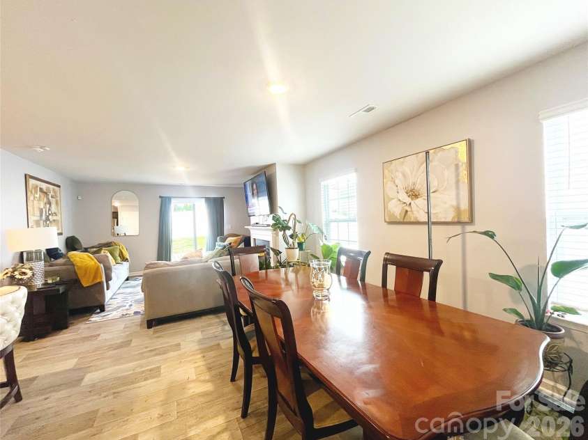 3044 Winesap Drive, Dallas, NC 28034.  MLS# CAR4371455, YatesRealty ID 21653. 