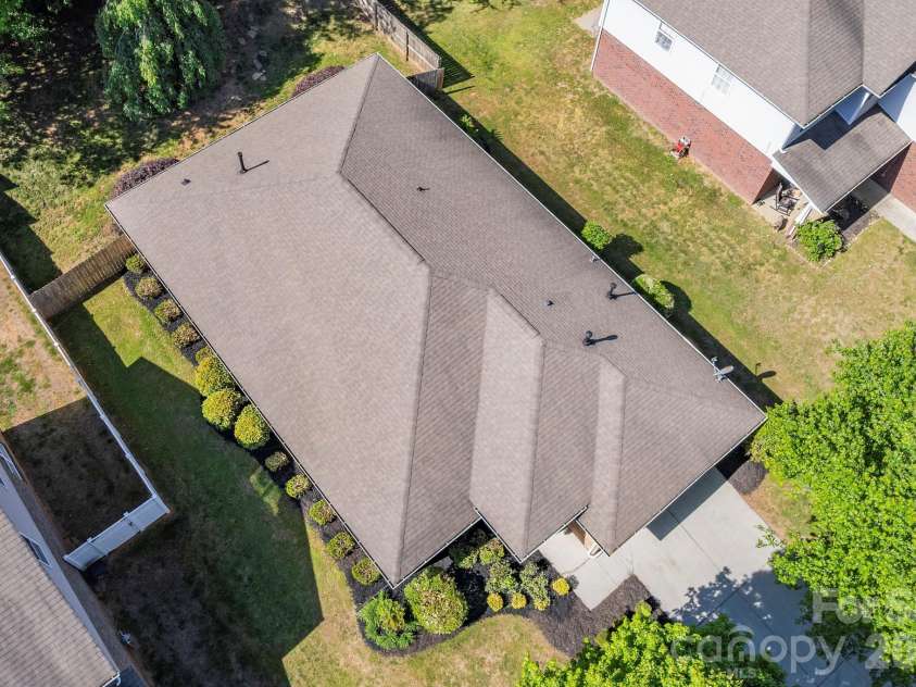 7224 Caley Street, Denver, NC 28037.  MLS# CAR4372799, YatesRealty ID 21654. 