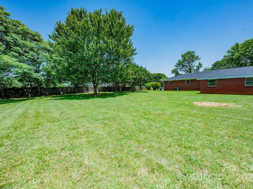 1696 Race Path Church Road, Mooresboro, NC 28114.  MLS# CAR4269801, YatesRealty ID 21655. 