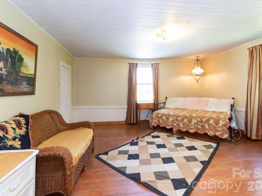 1492 Murray Road, Canton, NC 28716.  MLS# CAR4376547, YatesRealty ID 21656. Primary Bedroom