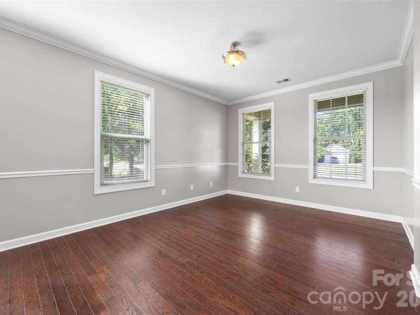 213 Candella Drive, Matthews, NC 28104.  MLS# CAR4365579, YatesRealty ID 21657. 