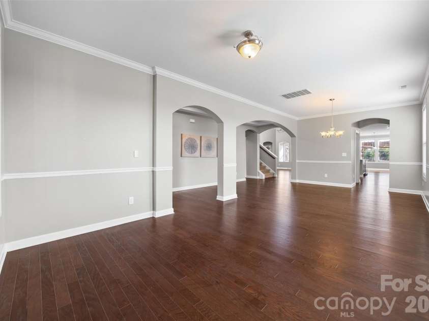 213 Candella Drive, Matthews, NC 28104.  MLS# CAR4365579, YatesRealty ID 21657. 
