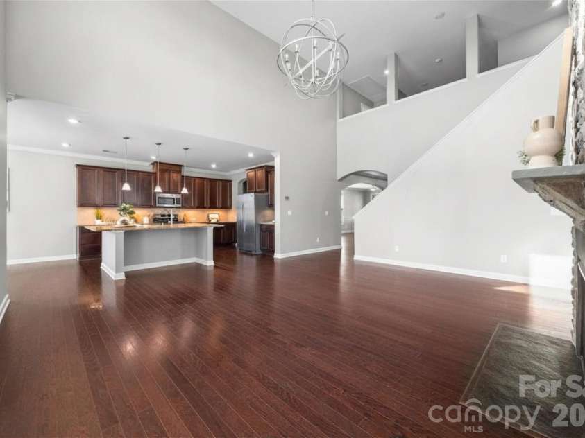 213 Candella Drive, Matthews, NC 28104.  MLS# CAR4365579, YatesRealty ID 21657. 