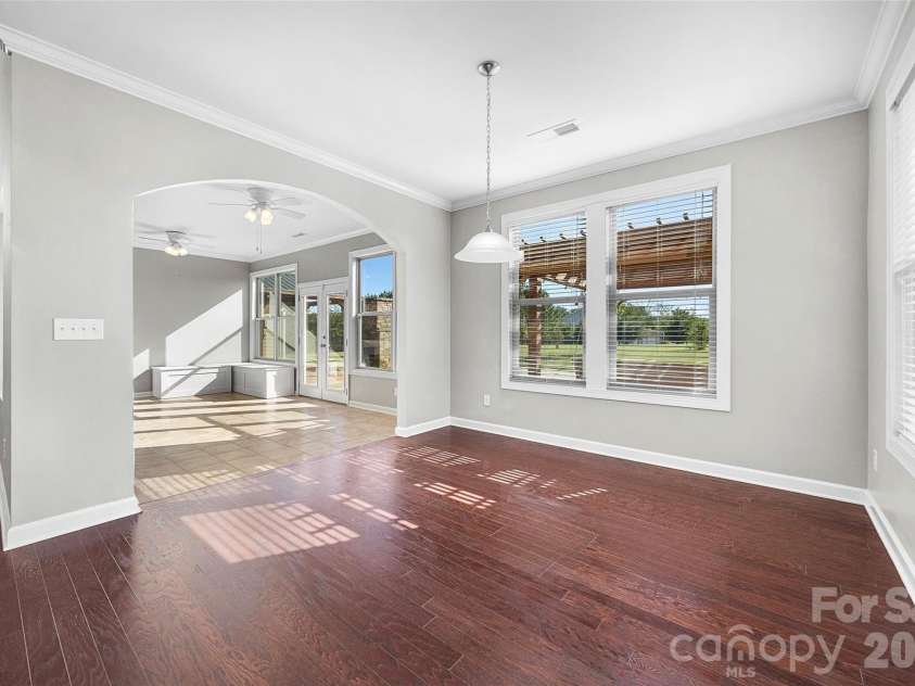 213 Candella Drive, Matthews, NC 28104.  MLS# CAR4365579, YatesRealty ID 21657. 