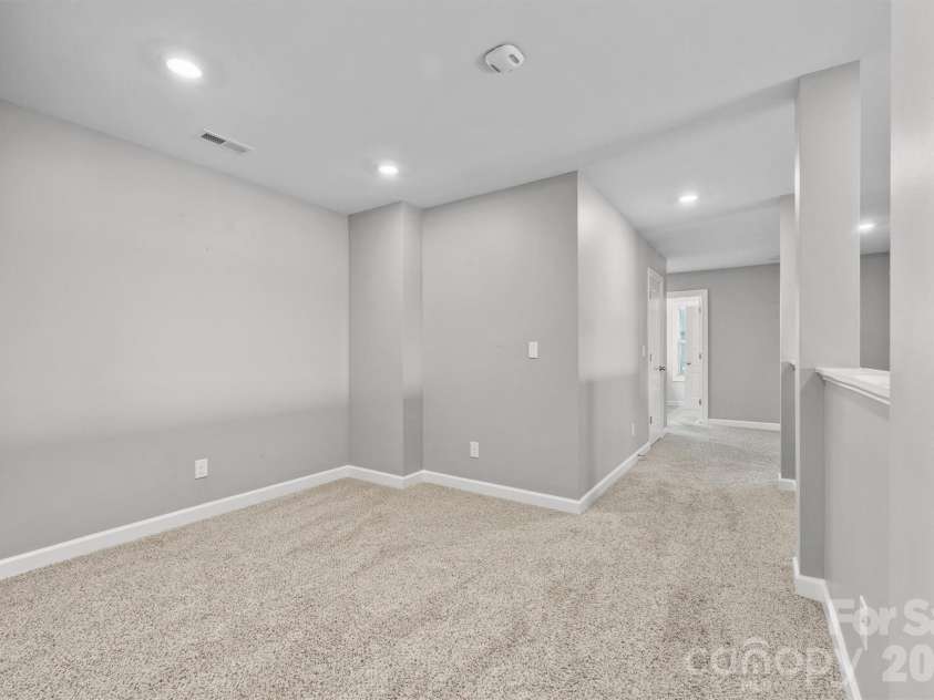 213 Candella Drive, Matthews, NC 28104.  MLS# CAR4365579, YatesRealty ID 21657. 
