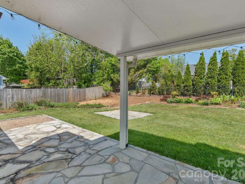446 Planters Creek Road, Fletcher, NC 28732.  MLS# CAR4376782, YatesRealty ID 21658. 