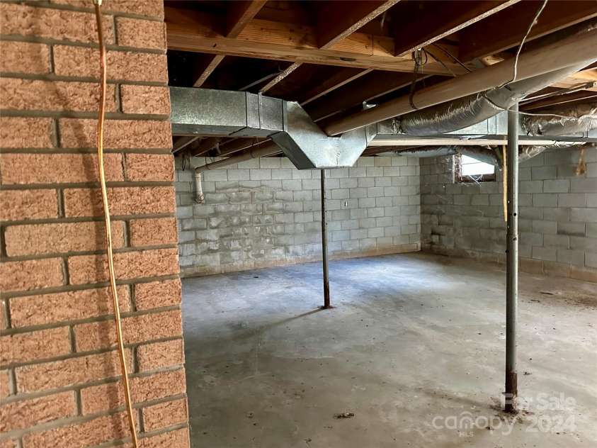 274 Ledbetter Road, Spindale, NC 28160.  MLS# CAR4185539, YatesRealty ID 2166. 