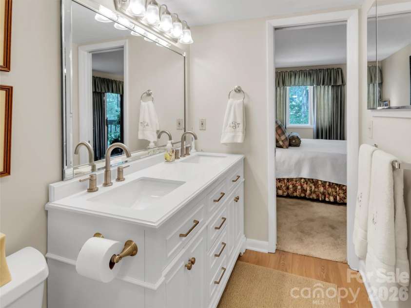 87 Willow Road, Waynesville, NC 28786.  MLS# CAR4297999, YatesRealty ID 2166. 