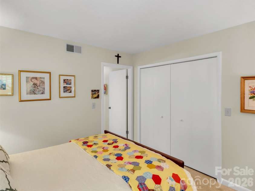 87 Willow Road, Waynesville, NC 28786.  MLS# CAR4297999, YatesRealty ID 2166. 