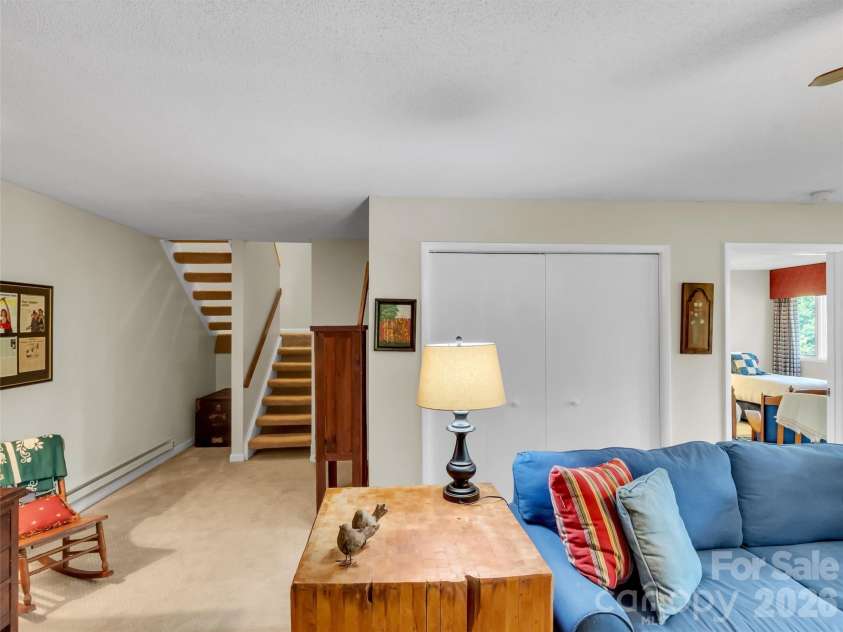 87 Willow Road, Waynesville, NC 28786.  MLS# CAR4297999, YatesRealty ID 2166. 