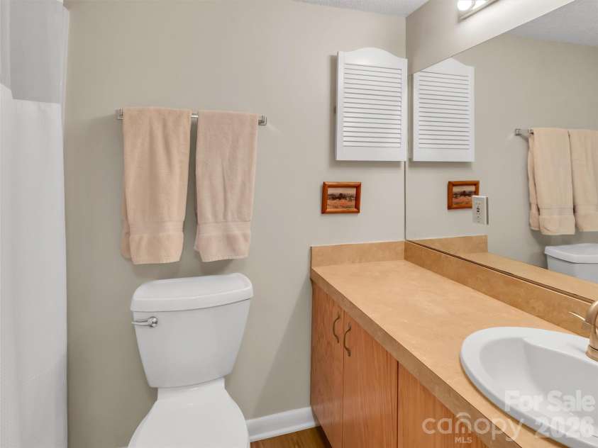 87 Willow Road, Waynesville, NC 28786.  MLS# CAR4297999, YatesRealty ID 2166. 