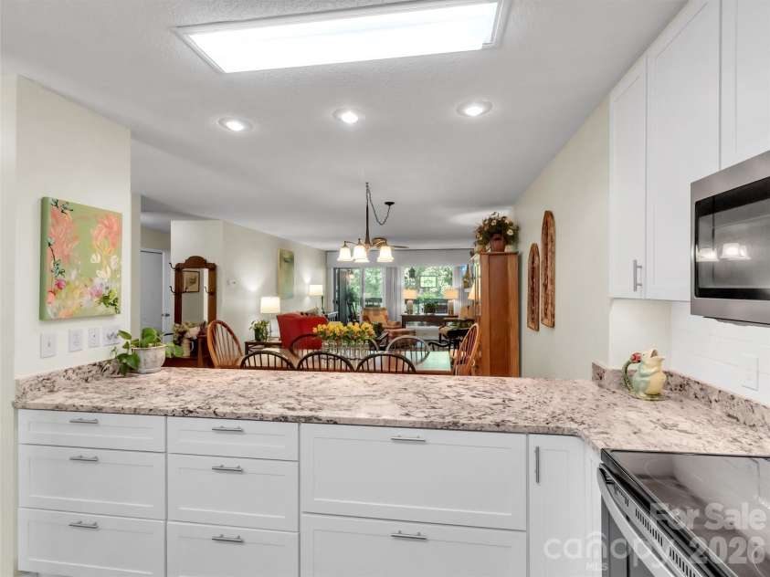 87 Willow Road, Waynesville, NC 28786.  MLS# CAR4297999, YatesRealty ID 2166. Ample Counter Space