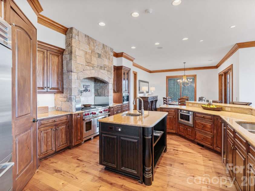 2054 Reynolds Parkway, Boone, NC 28607.  MLS# CAR4365818, YatesRealty ID 21660. 