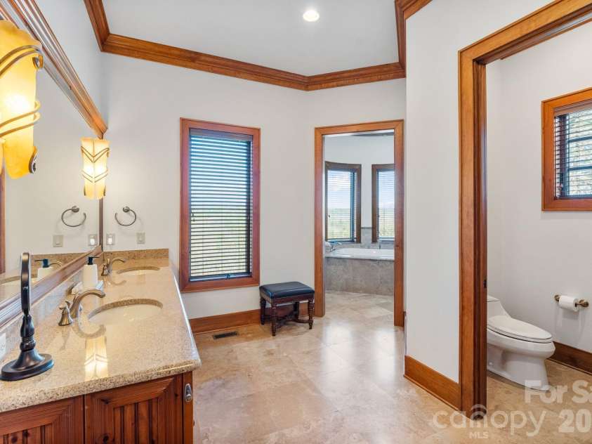 2054 Reynolds Parkway, Boone, NC 28607.  MLS# CAR4365818, YatesRealty ID 21660. 