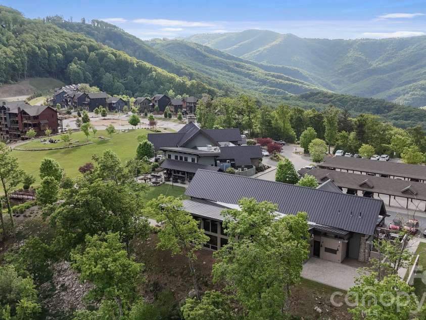 2054 Reynolds Parkway, Boone, NC 28607.  MLS# CAR4365818, YatesRealty ID 21660. 