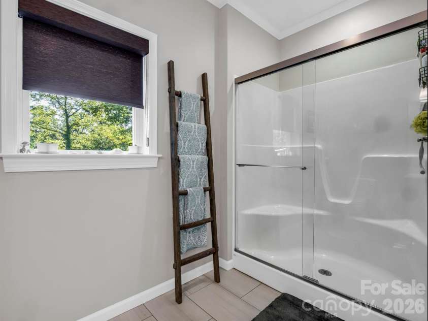 11 Pershing Road, Asheville, NC 28805.  MLS# CAR4370451, YatesRealty ID 21664. Walk-in Shower