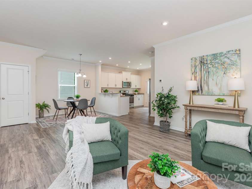 1514 Starmount Cove Lane, Charlotte, NC 28210.  MLS# CAR4272312, YatesRealty ID 21664. 