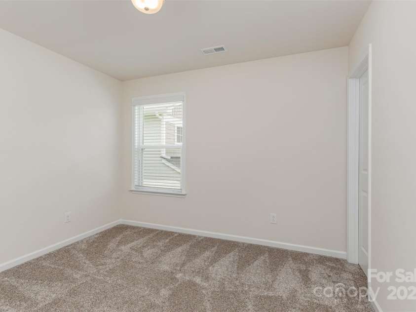 1514 Starmount Cove Lane, Charlotte, NC 28210.  MLS# CAR4272312, YatesRealty ID 21664. 