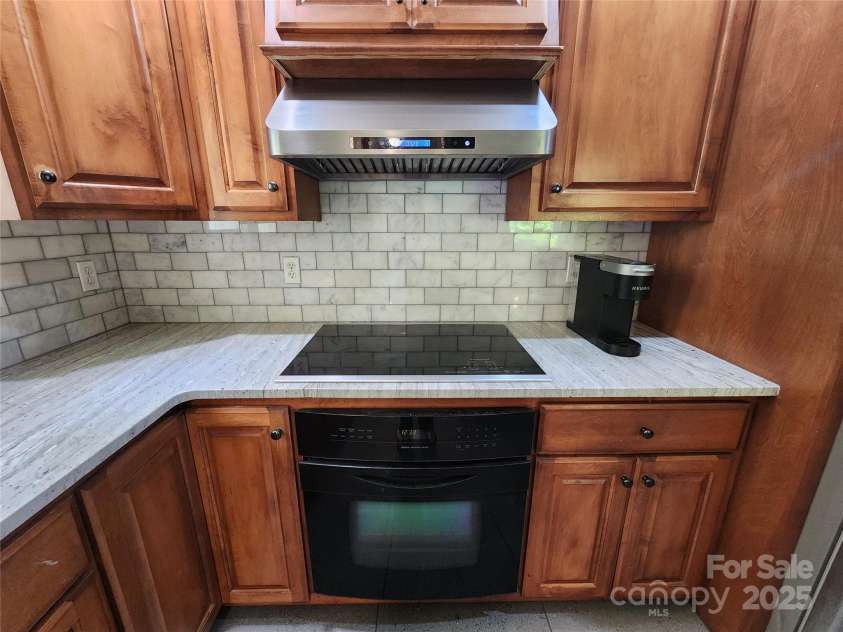 148 Palaside Drive, Concord, NC 28025.  MLS# CAR4300030, YatesRealty ID 21665. 