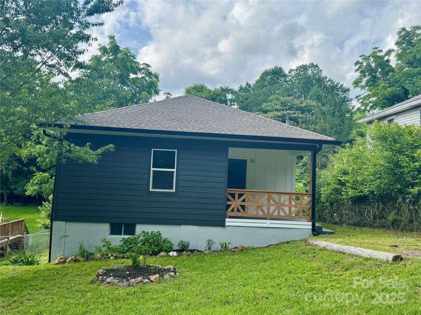 16 Cherry Street, Badin, NC 28001.  MLS# CAR4266421, YatesRealty ID 21666. 