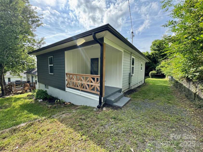 16 Cherry Street, Badin, NC 28001.  MLS# CAR4266421, YatesRealty ID 21666. 