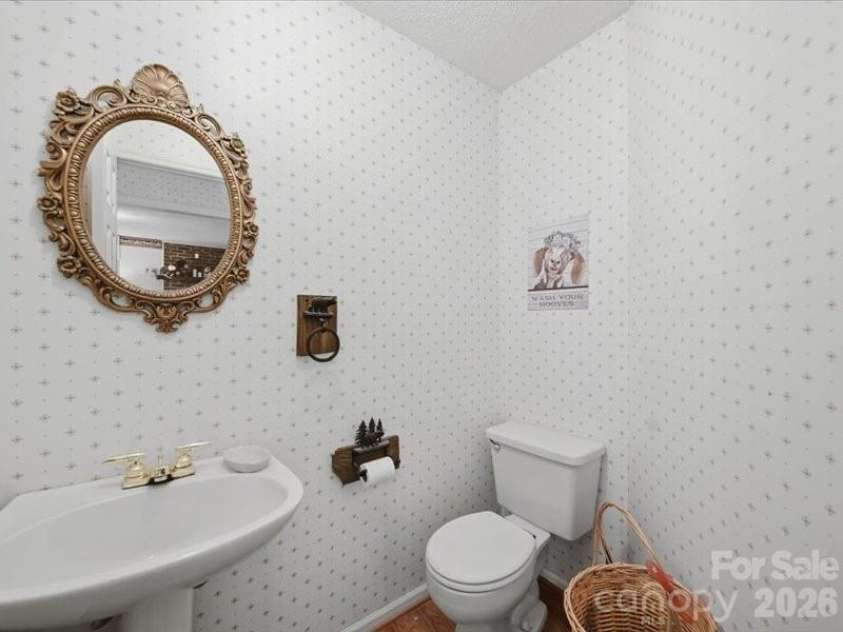 6 Woodland Circle, Granite Falls, NC 28630.  MLS# CAR4376077, YatesRealty ID 21667. 
