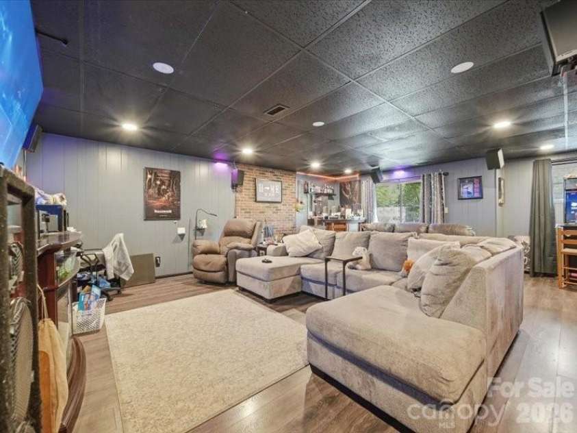 6 Woodland Circle, Granite Falls, NC 28630.  MLS# CAR4376077, YatesRealty ID 21667. 