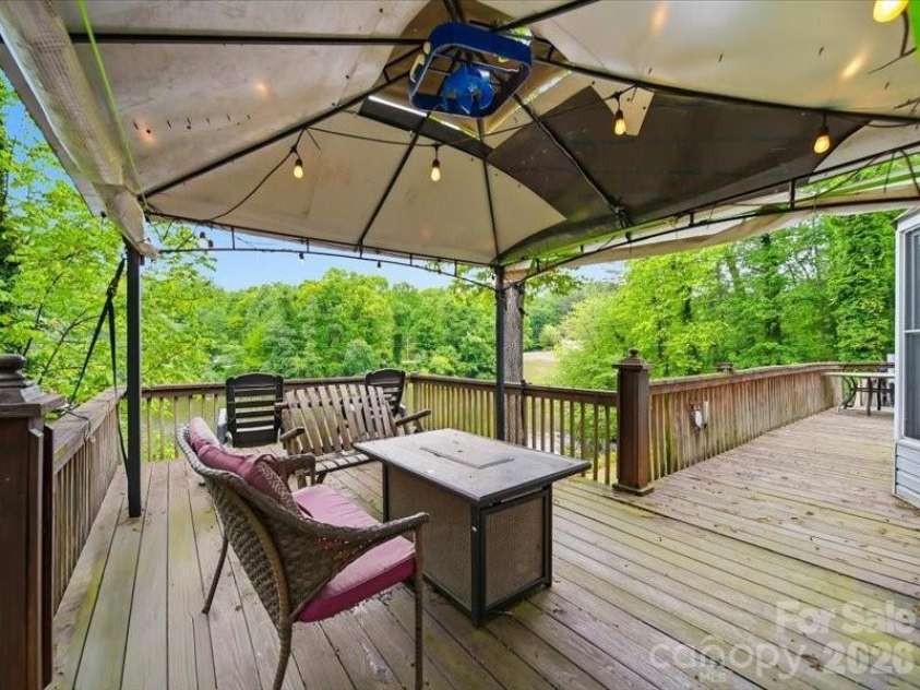 6 Woodland Circle, Granite Falls, NC 28630.  MLS# CAR4376077, YatesRealty ID 21667. 