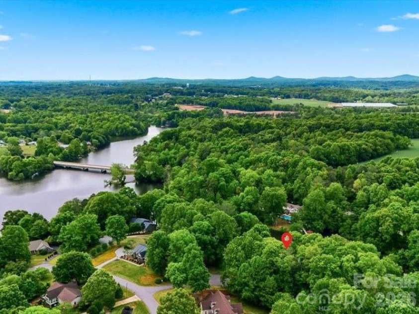 6 Woodland Circle, Granite Falls, NC 28630.  MLS# CAR4376077, YatesRealty ID 21667. 