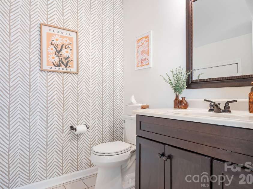 16923 Bridgeton Lane, Huntersville, NC 28078.  MLS# CAR4374630, YatesRealty ID 21668. 