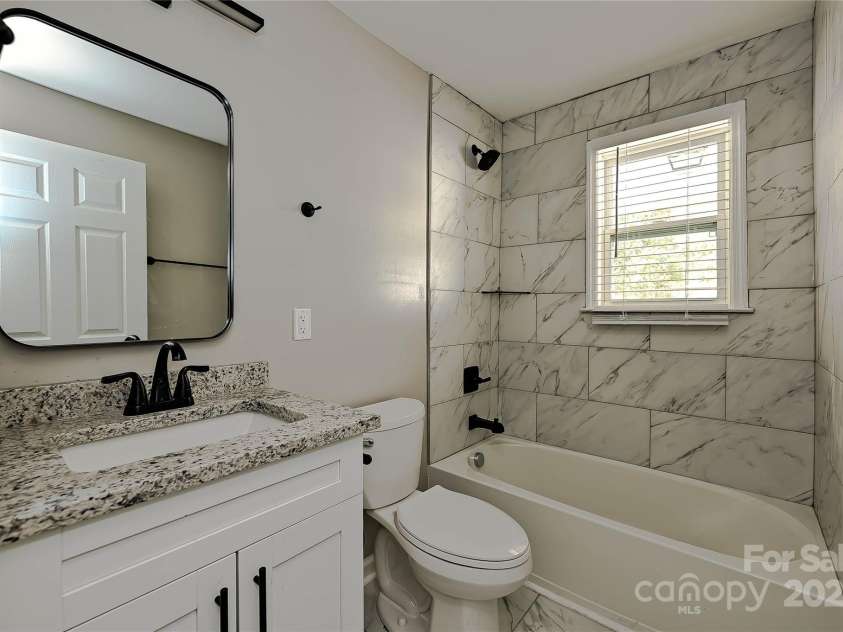 2207 Gardner Street, Gastonia, NC 28054.  MLS# CAR4274136, YatesRealty ID 21668. 