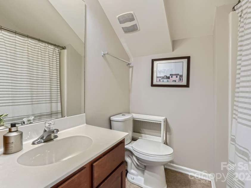 10132 Caldwell Depot Road, Cornelius, NC 28031.  MLS# CAR4271666, YatesRealty ID 21669. With private full bathroom