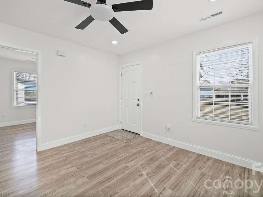 519 Finley Road, Rock Hill, SC 29730.  MLS# CAR4352658, YatesRealty ID 21669. 