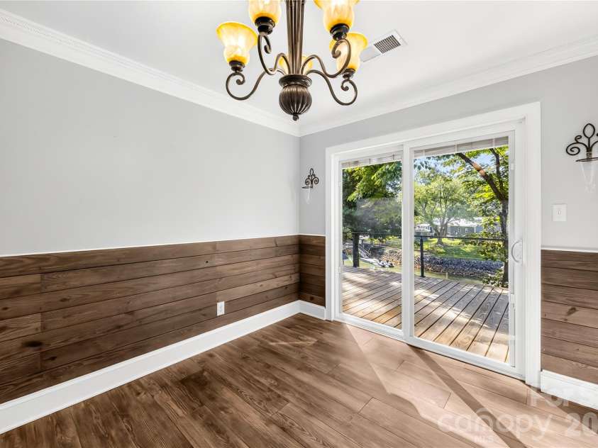 116 Stover Road, Mooresville, NC 28117.  MLS# CAR4405037, YatesRealty ID 2167. 