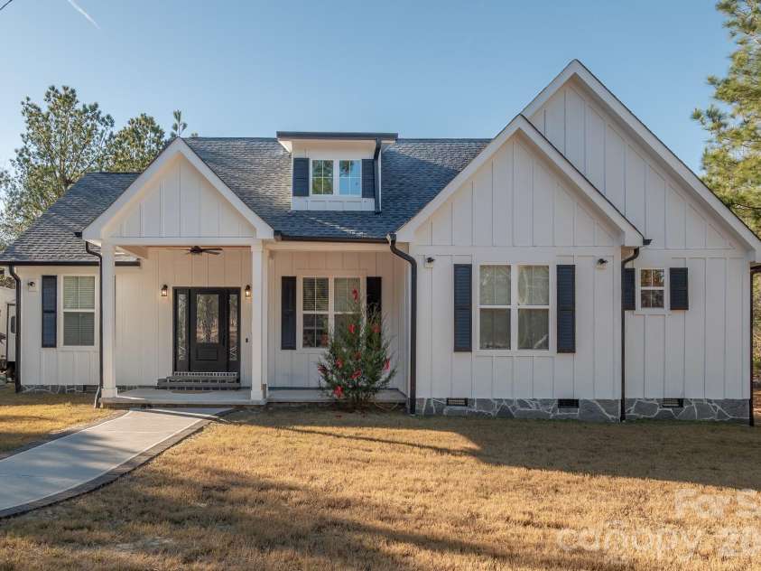 2038 Billy Jordan Road, Pageland, SC 29718.  MLS# CAR4335438, YatesRealty ID 2167. 