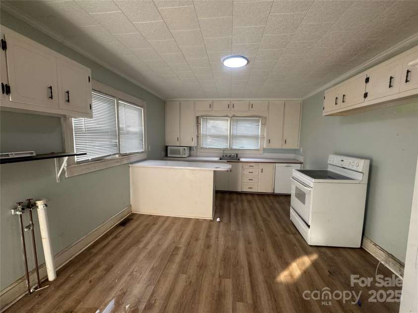 22987 Alonzo Road, Oakboro, NC 28129.  MLS# CAR4273139, YatesRealty ID 21670. 