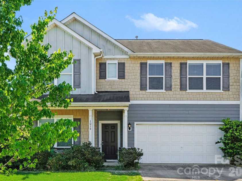 1014 Perennial Lane, Indian Trail, NC 28079.  MLS# CAR4371484, YatesRealty ID 21671. 