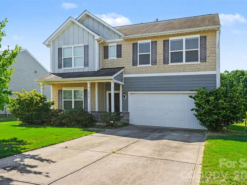 1014 Perennial Lane, Indian Trail, NC 28079.  MLS# CAR4371484, YatesRealty ID 21671. 