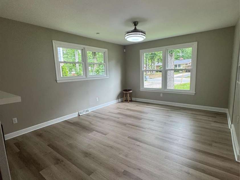 4524 Cinderella Road, Charlotte, NC 28213.  MLS# CAR4261131, YatesRealty ID 21671. 