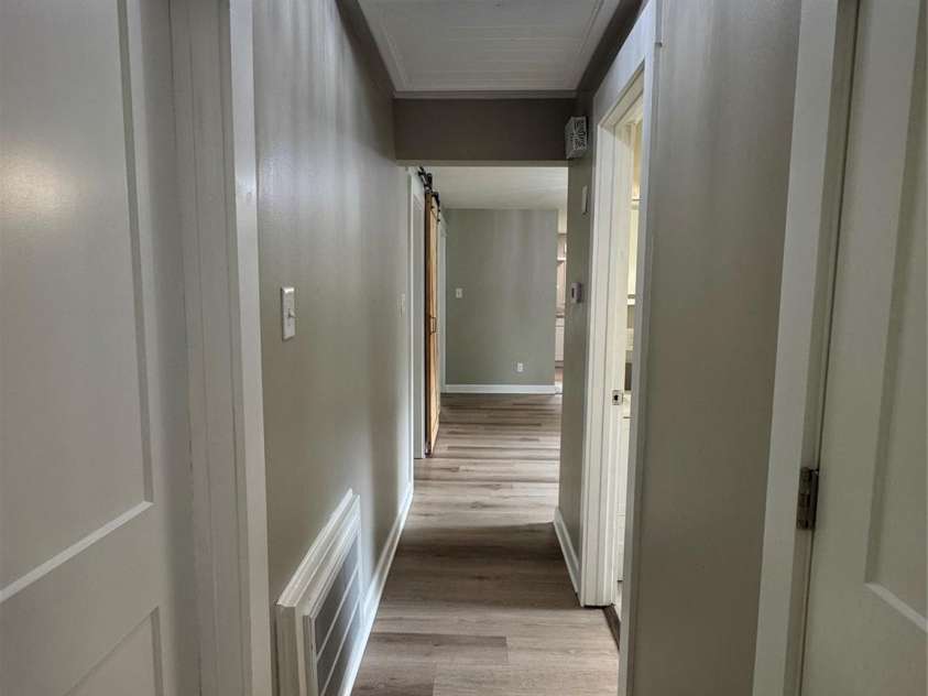 4524 Cinderella Road, Charlotte, NC 28213.  MLS# CAR4261131, YatesRealty ID 21671. 