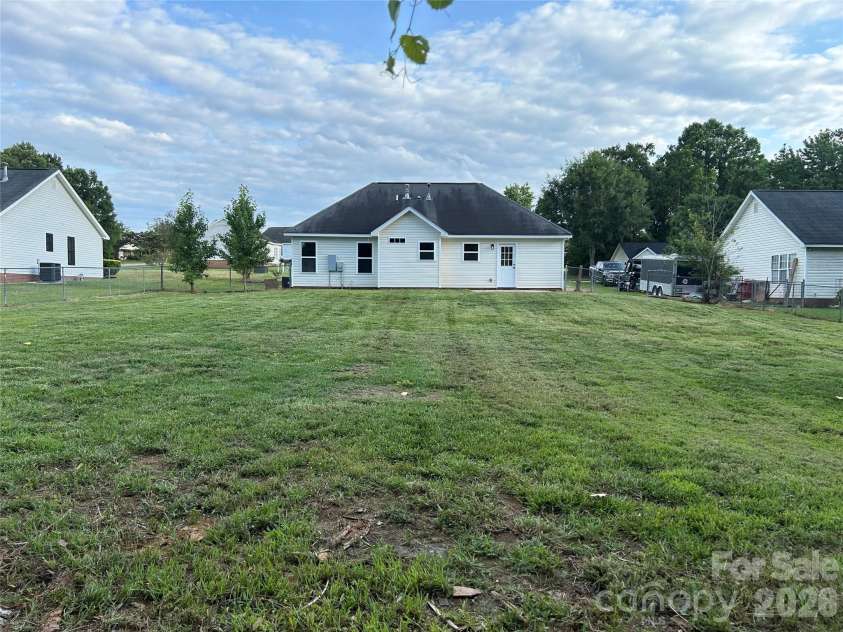 1002 Crescent Way, Wingate, NC 28174.  MLS# CAR4381075, YatesRealty ID 21672. 